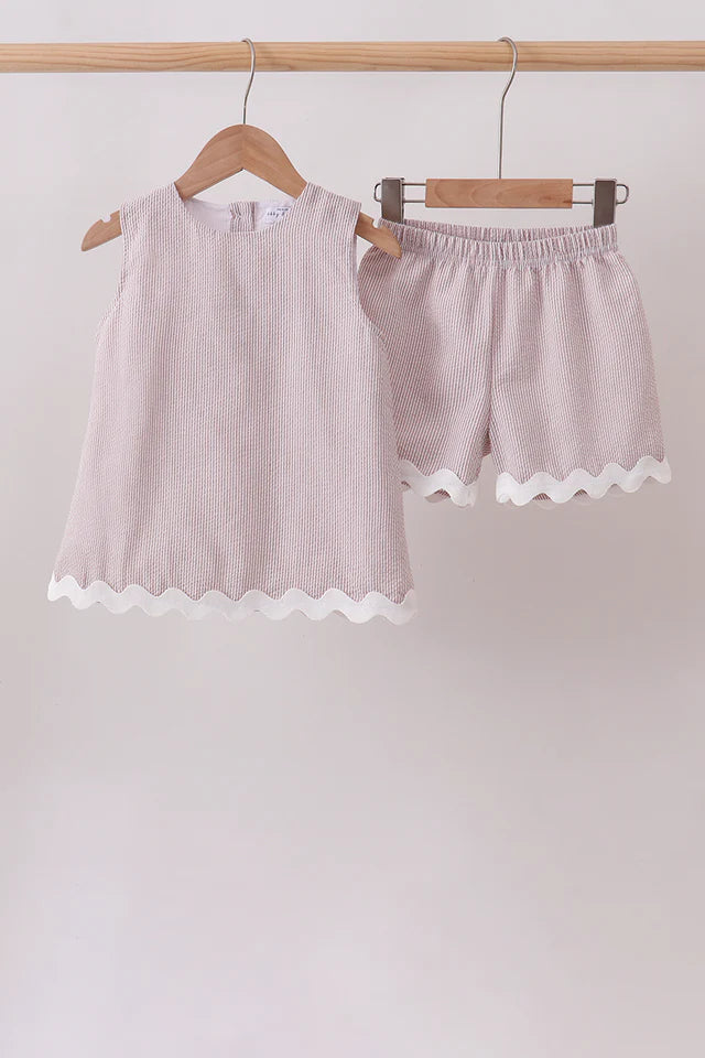 Seersucker Stripe Scalloped Shorts Set