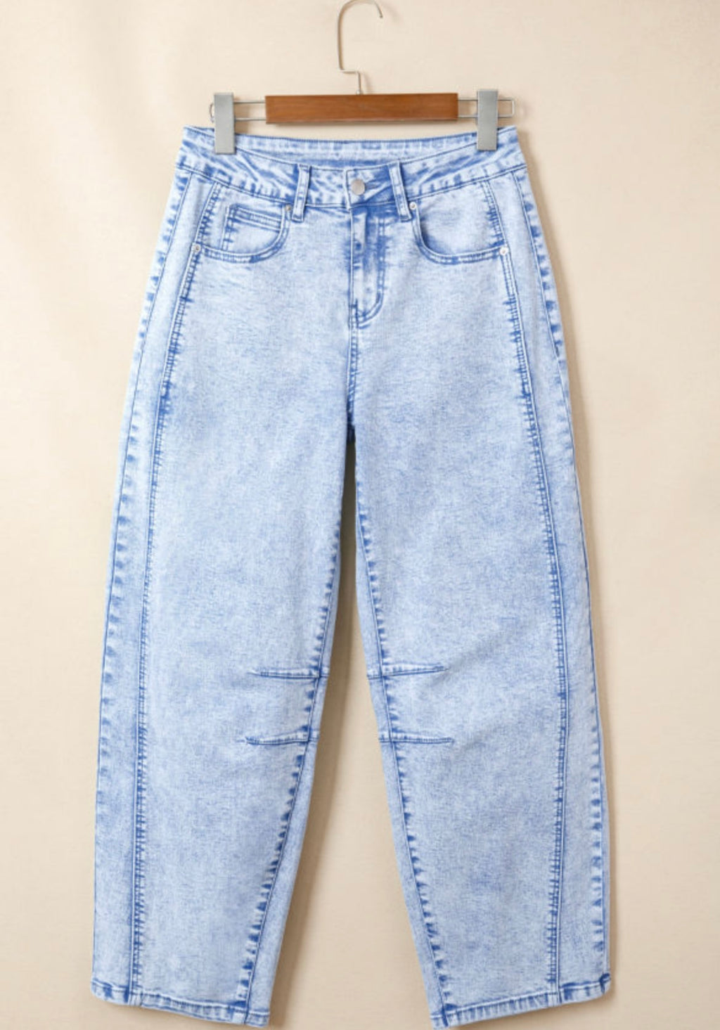 Light Washed Pull on Barrel Jeans