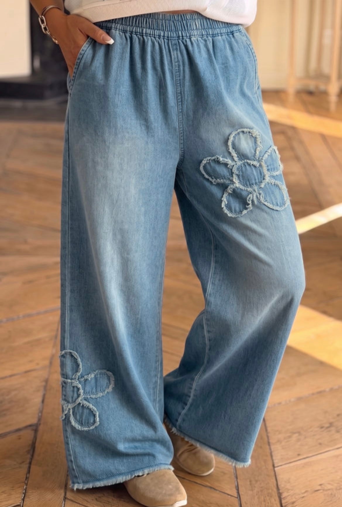 Blue Frayed Floral Patch Wide Legs Jeans