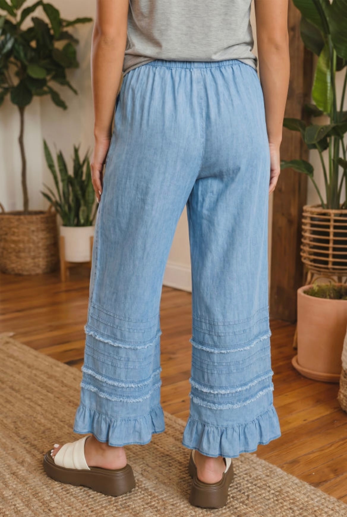 Ruffled Hem Wide Leg Pants